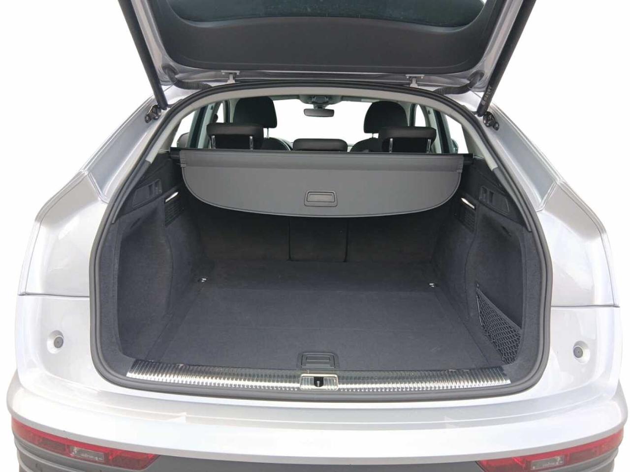Audi Audi Q5 usata, con cielo in tessuto nel colore specifico