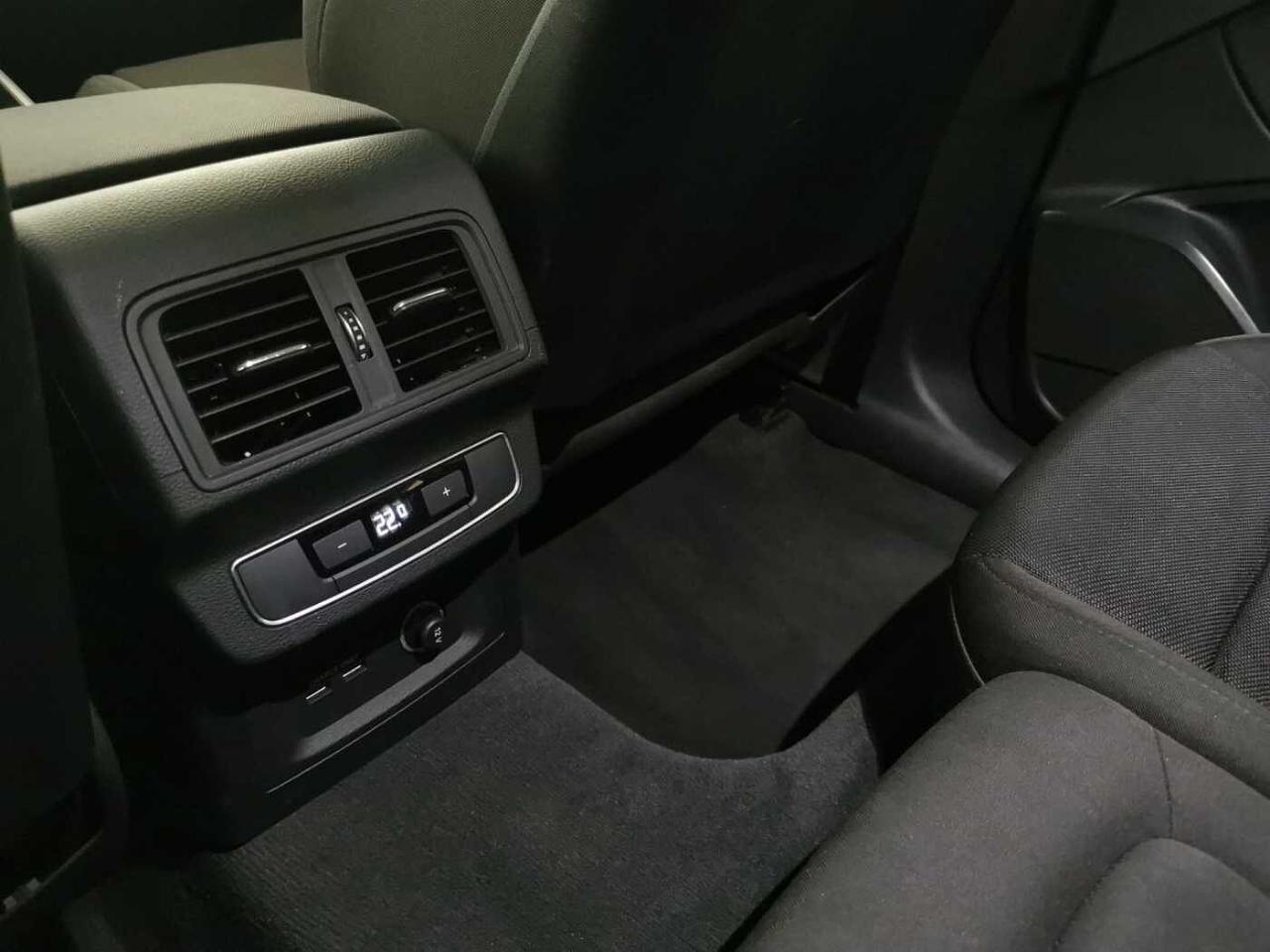 Audi Audi Q5 usata 12