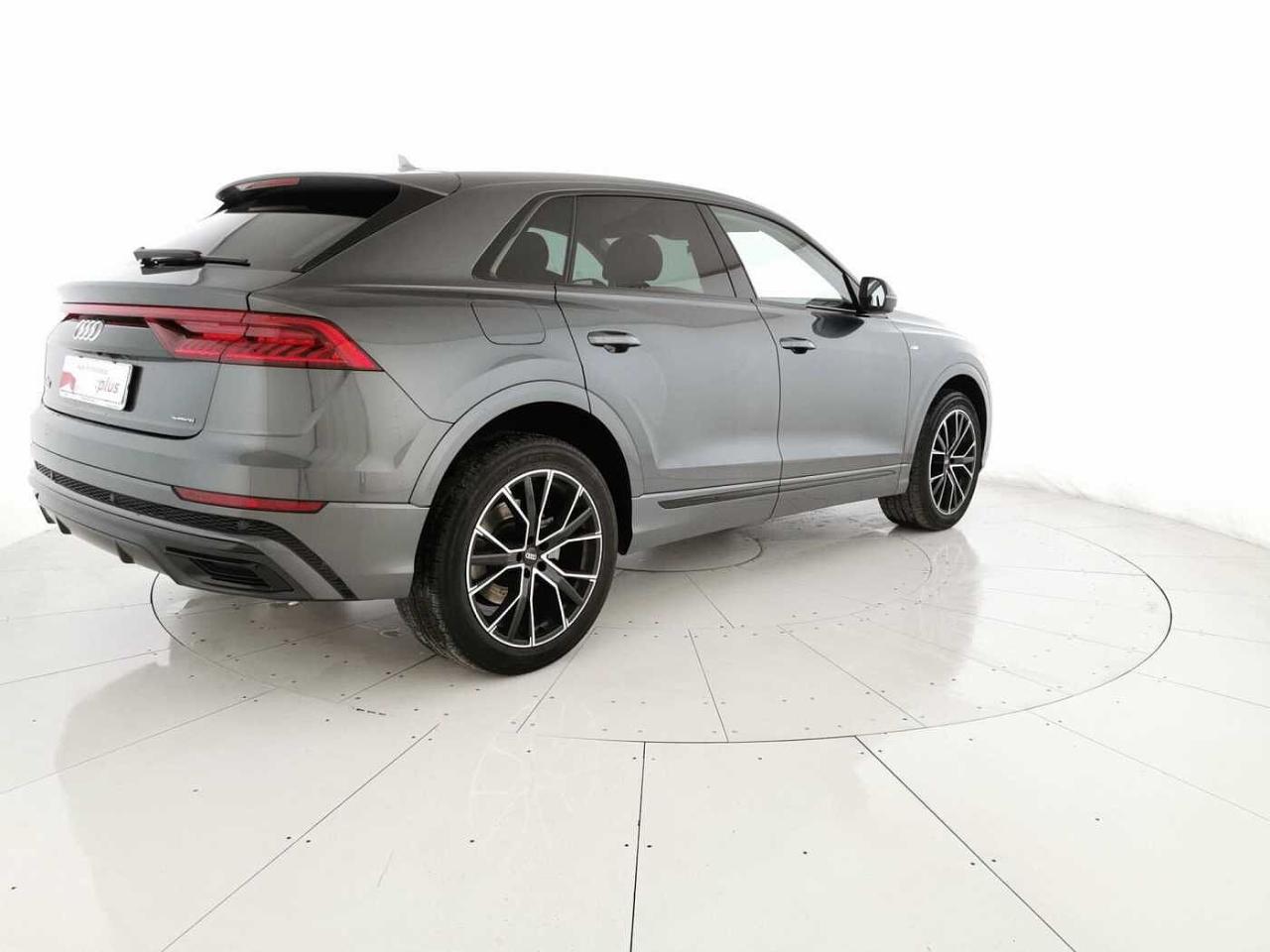 Audi Audi Q8 usata 21
