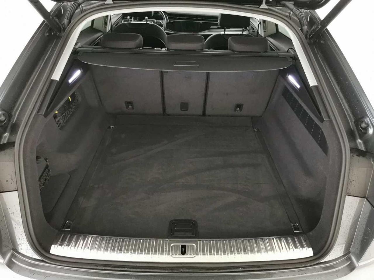 Audi Audi Q8 usata 25