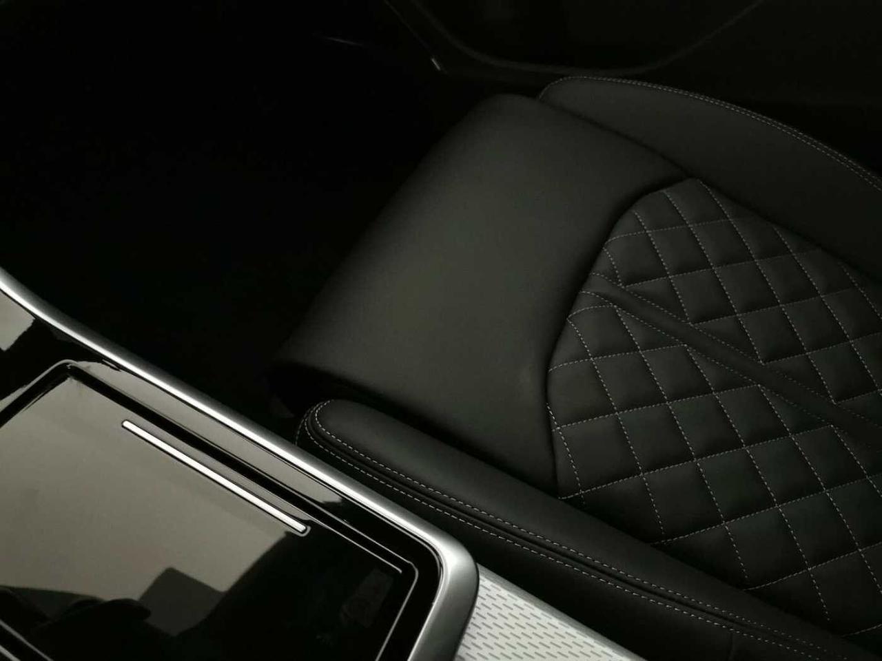 Audi Audi Q8 usata 9