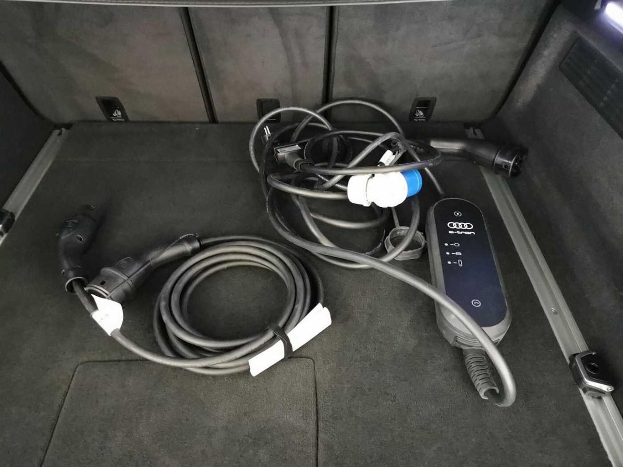 Audi Audi Q8 usata 12