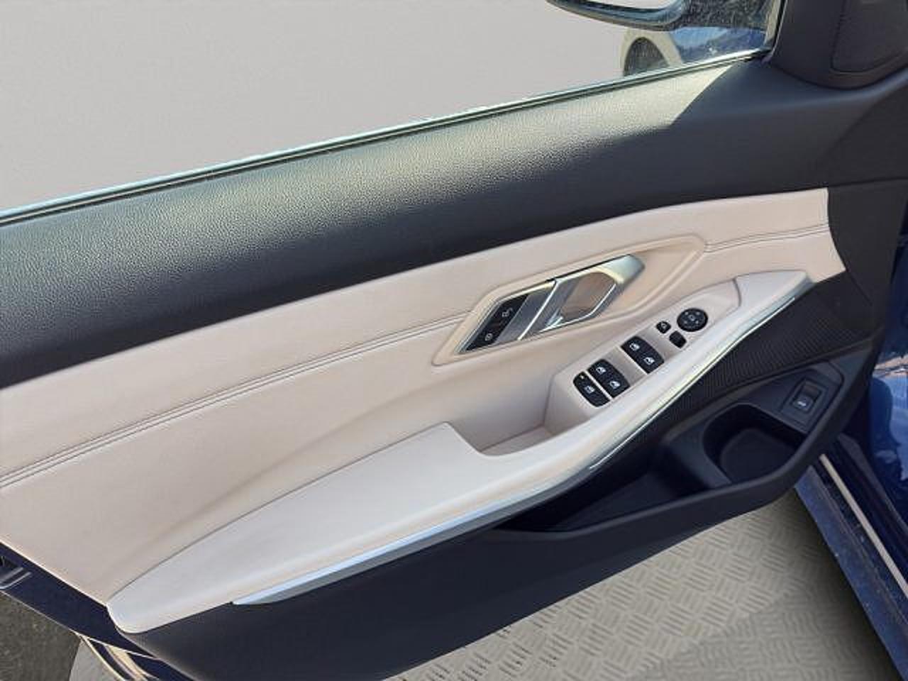 BMW Bmw Serie 3 usata, con sistema di navigazione