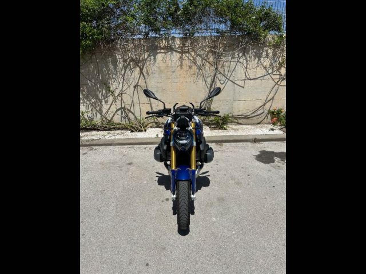 BMW Bmw Serie 1 SERIE 1 Serie 1 120 R 0 R - R 1250 R