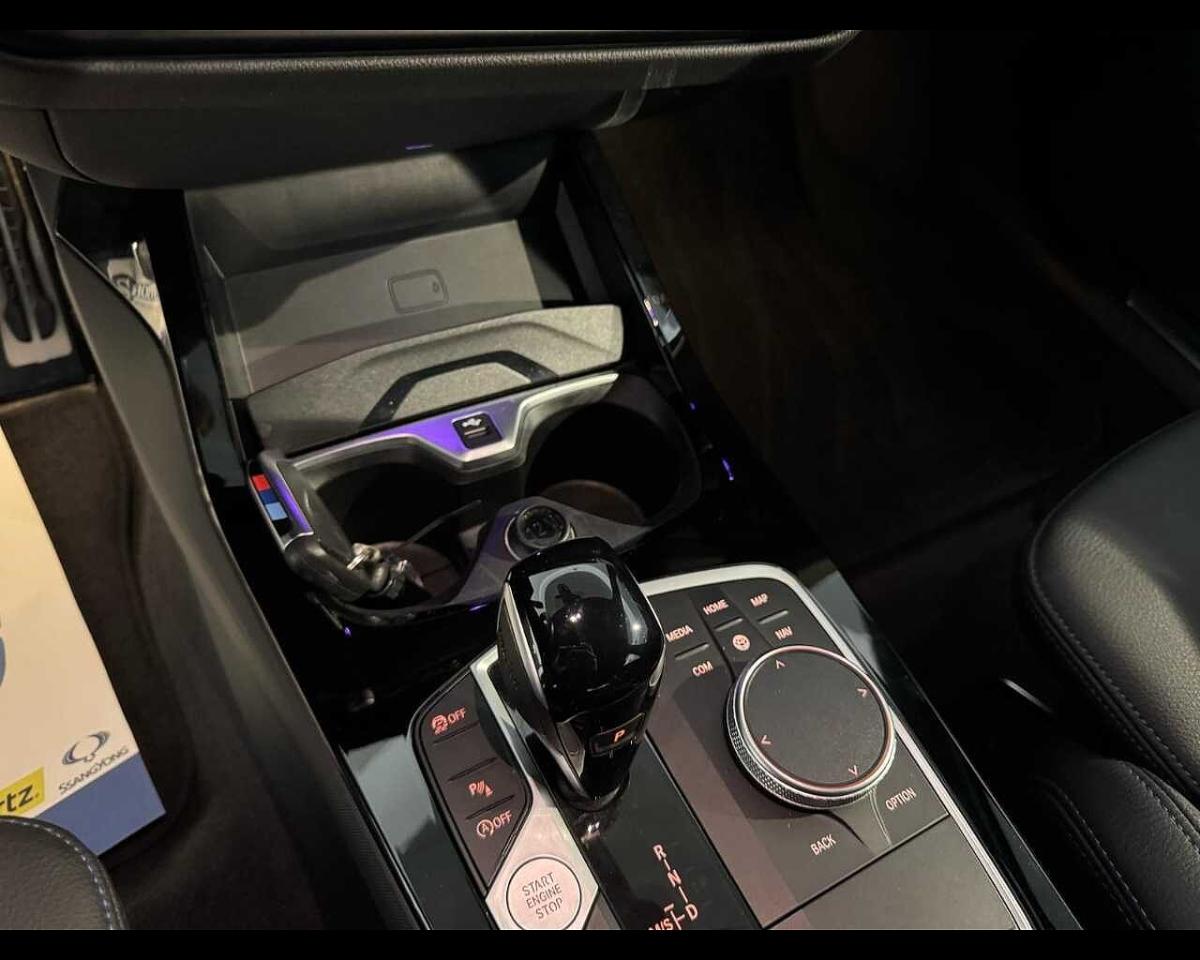 BMW Bmw Serie 1 usata, con 6x Airbag (fontali + laterali + testa)