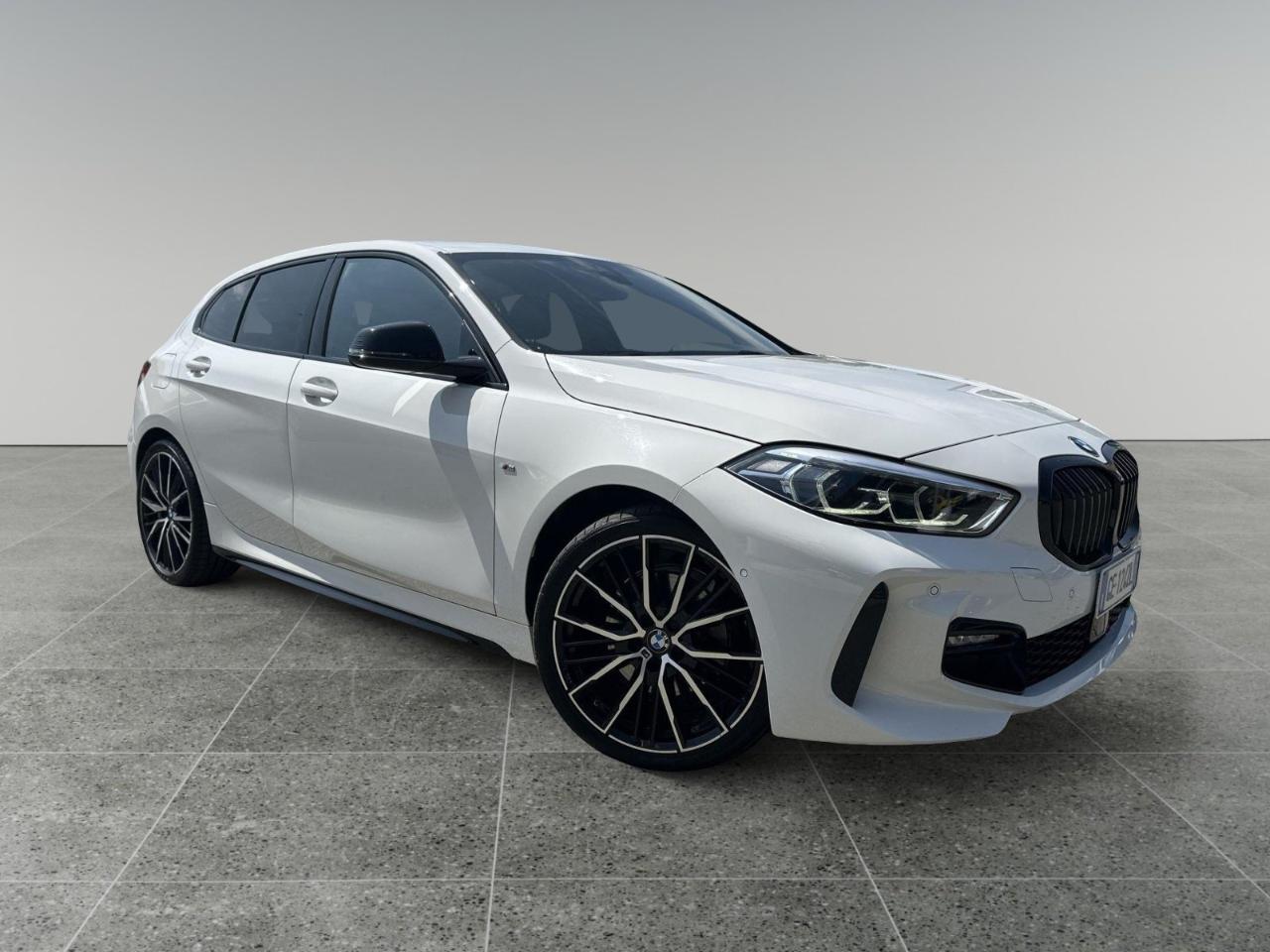 BMW Bmw Serie 1 SERIE 1 Serie 1 118i 5p. Msport