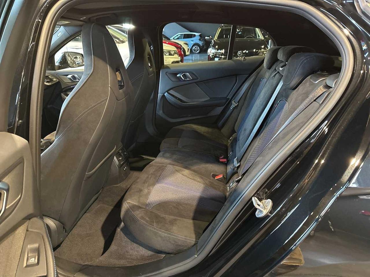 BMW Bmw Serie 1 usata, con alcantara