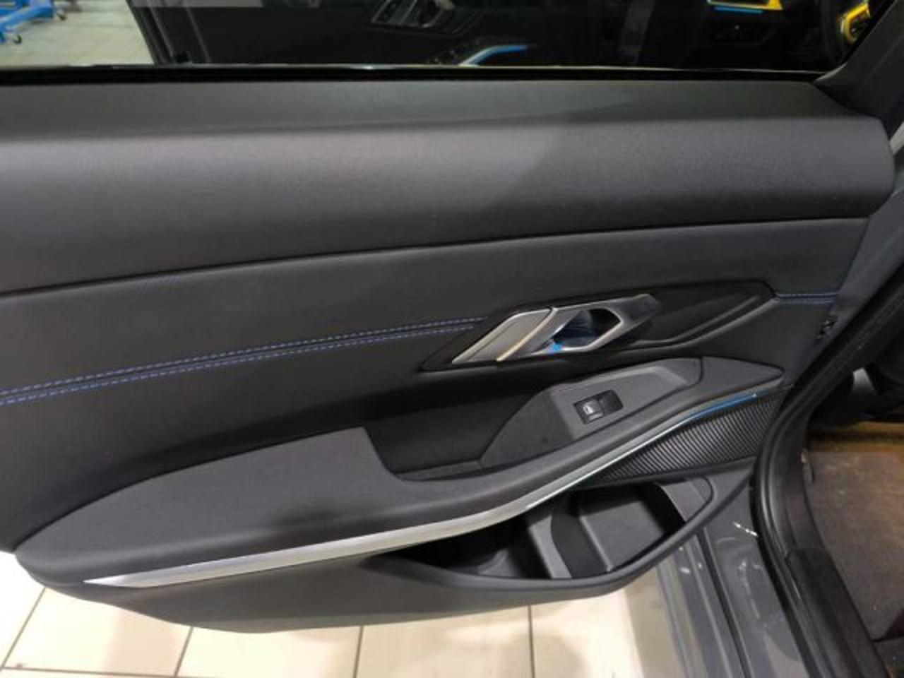 BMW Bmw Serie 3 usata, con fendinebbia