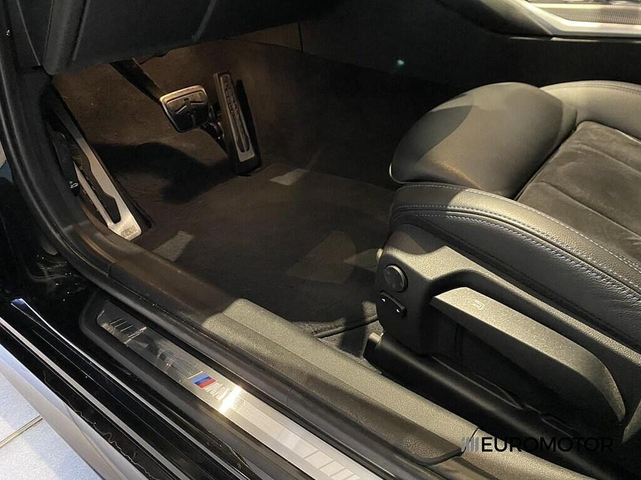 BMW Bmw Serie 3 usata, con bracciolo porta oggetti