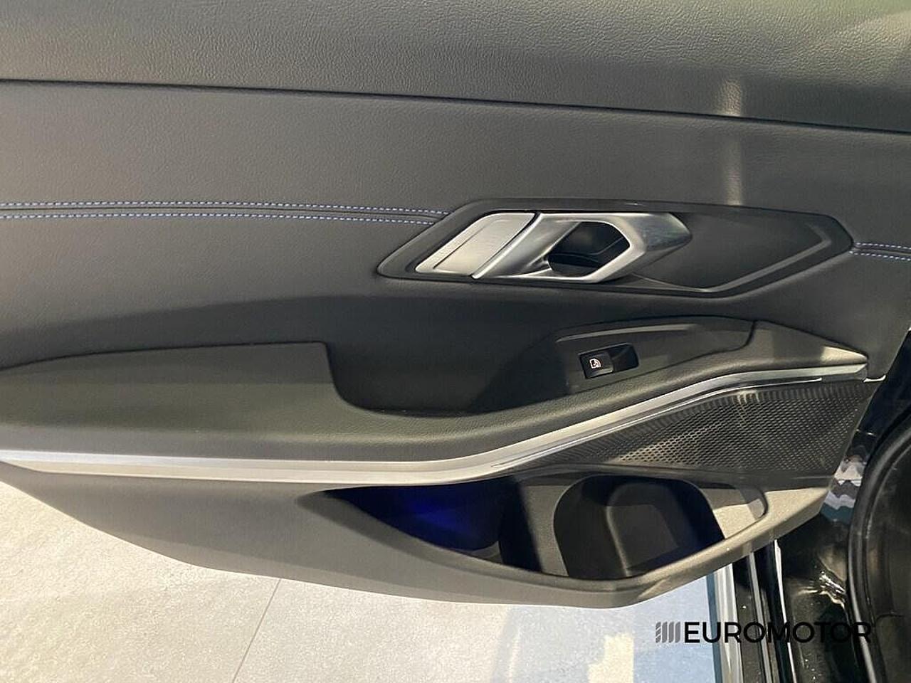 BMW Bmw Serie 3 usata, con climatizzatore