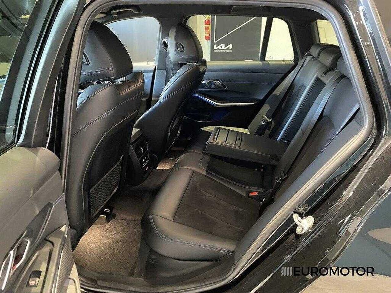 BMW Bmw Serie 3 usata, con fari fendinebbia