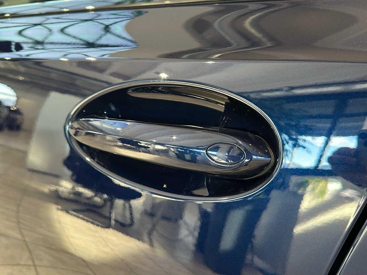 BMW Bmw Serie 3 usata 2