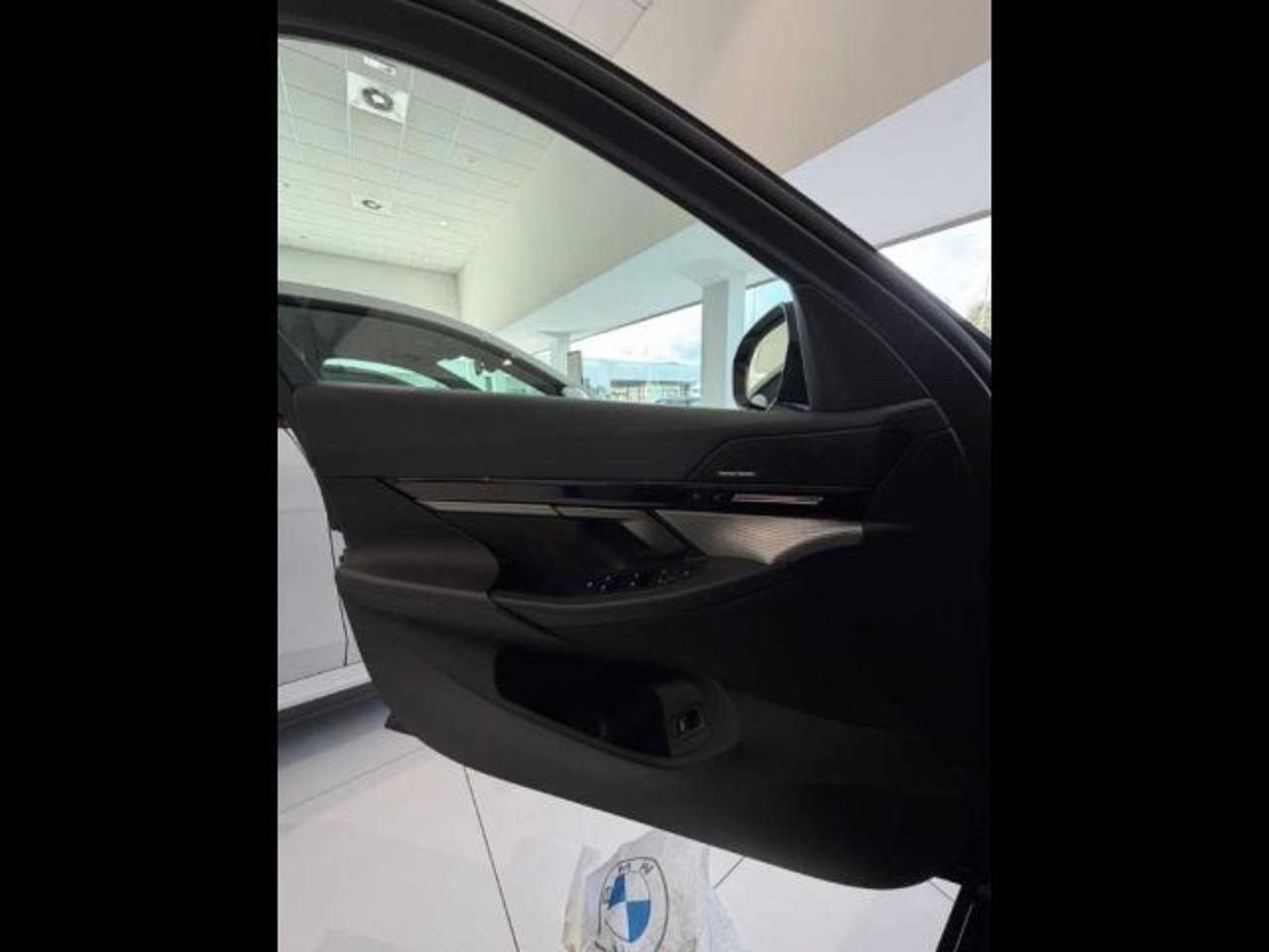 BMW Bmw Serie 5 usata 2