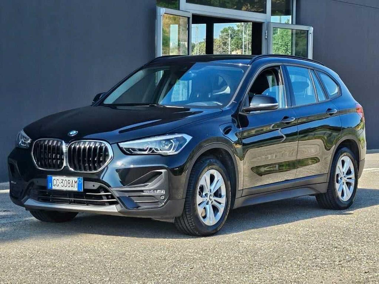 BMW Bmw X1 X1 xDrive25e Business Advantage 64.000 KM.