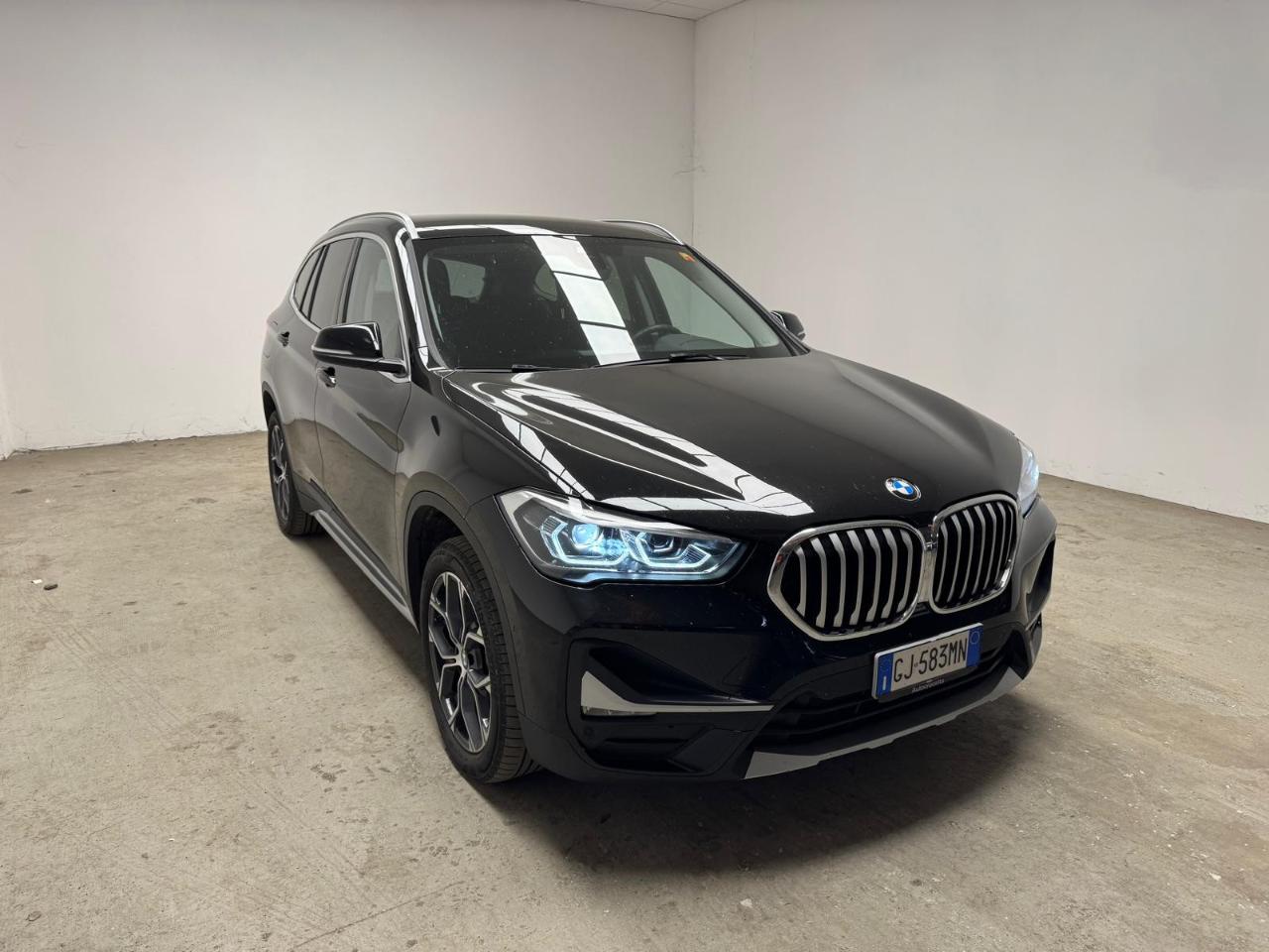 bmw bmw x1 x1 u11 sdrive18d edition essence auto usata