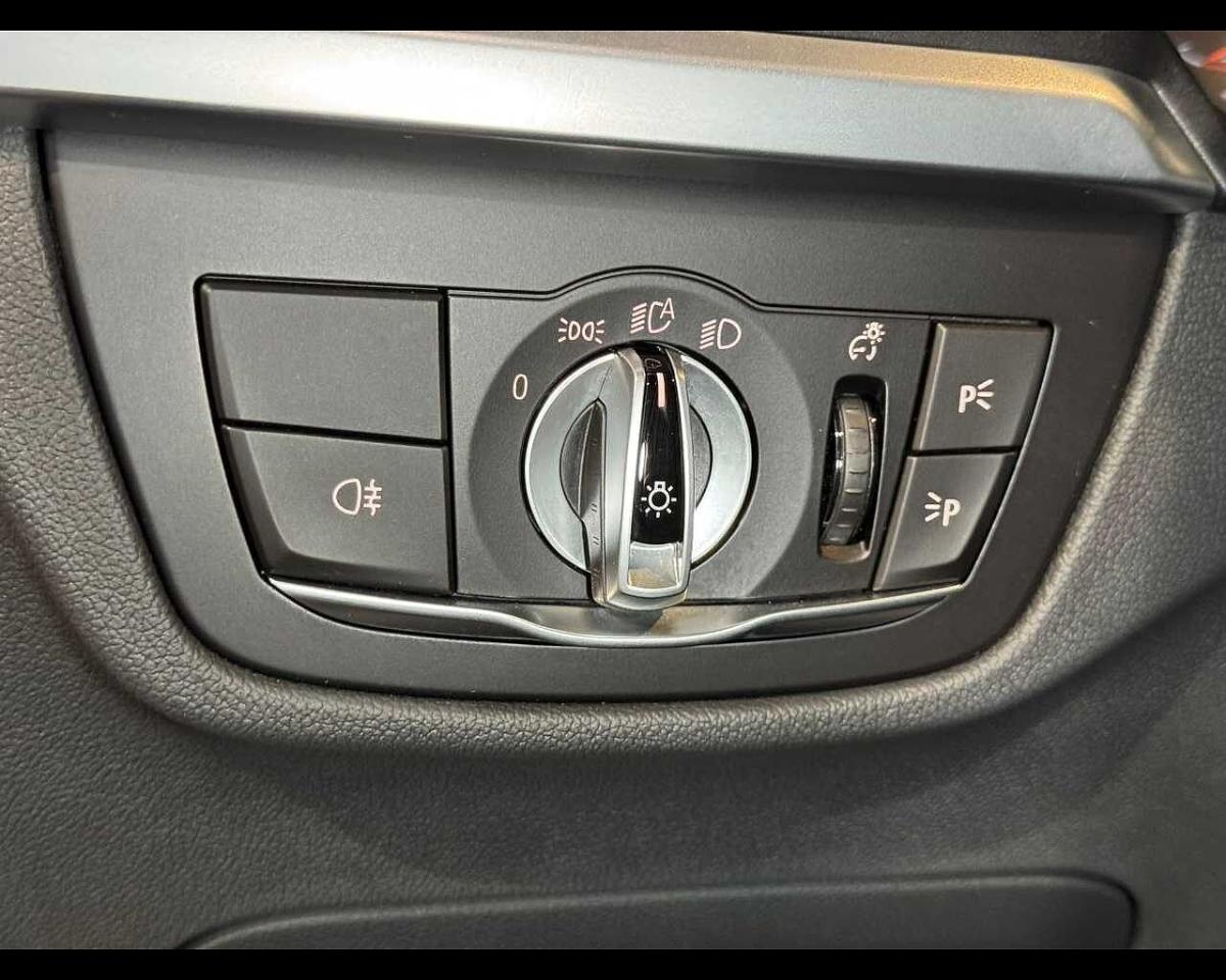 BMW Bmw X3 usata, con bracciolo porta oggetti