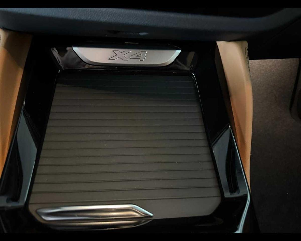 BMW Bmw X4 usata, con assistente alle frenate di emergenza