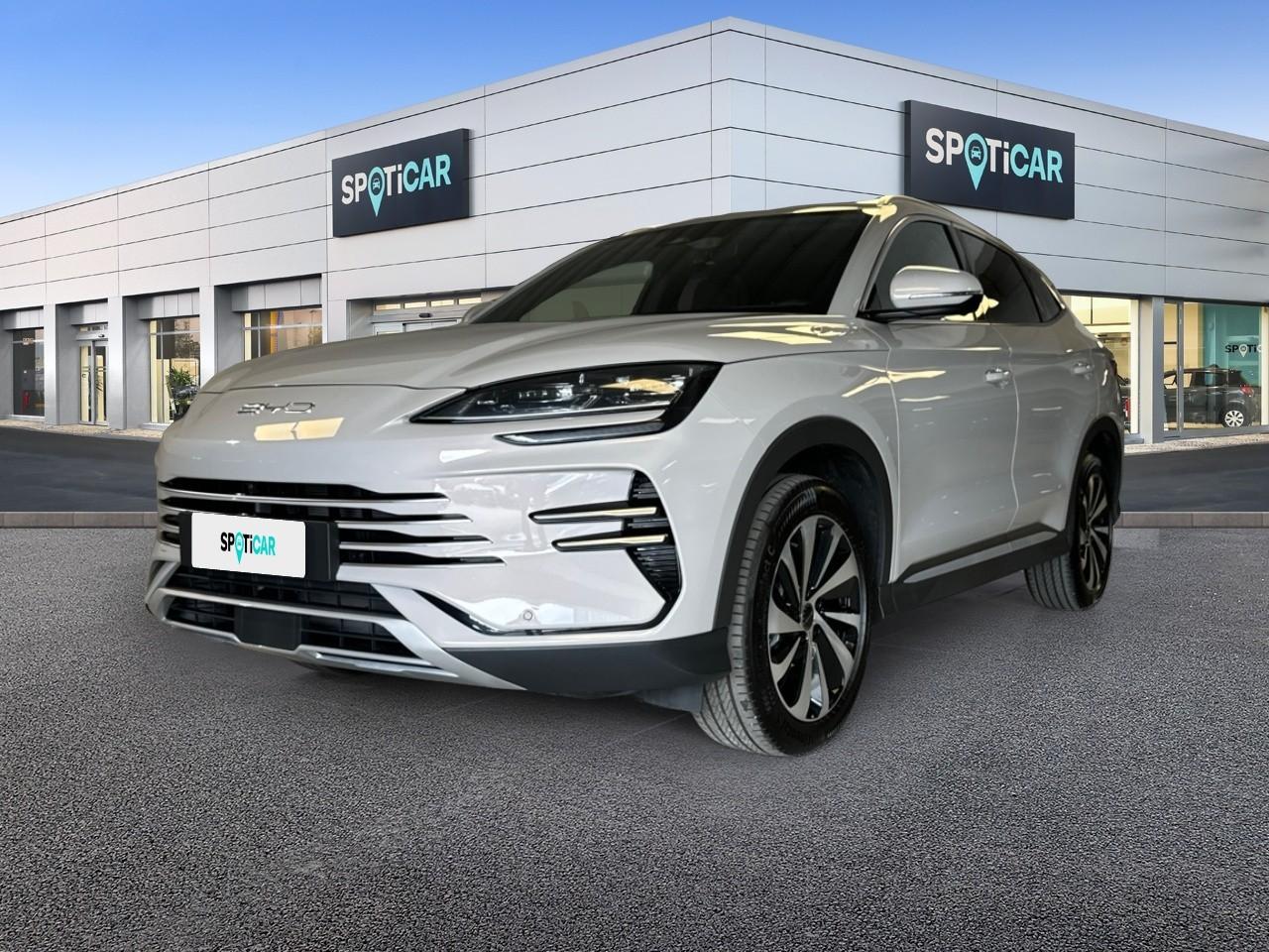 BYD BYD SEAL Usato Grigio elettrico / benzina 2025