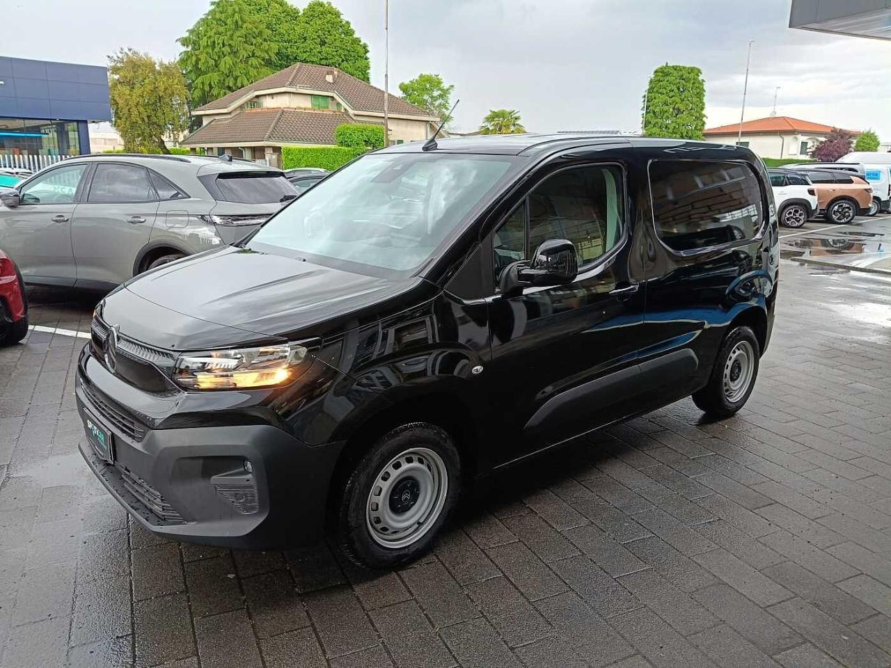 Citroën Citroën Berlingo usata, con allestimento interno: stoffa