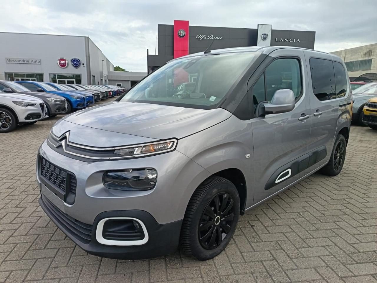 Citroën Citroën Berlingo BERLINGO BlueHDi 100 Combi M Live - N1