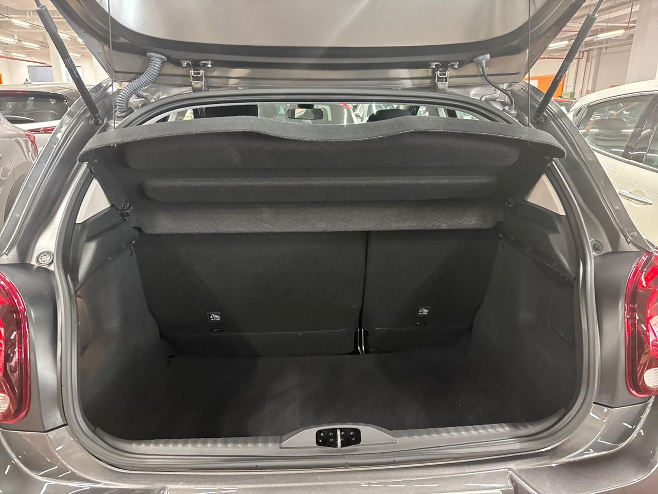 Citroën Citroën C3 usata, con comandi audio al volante
