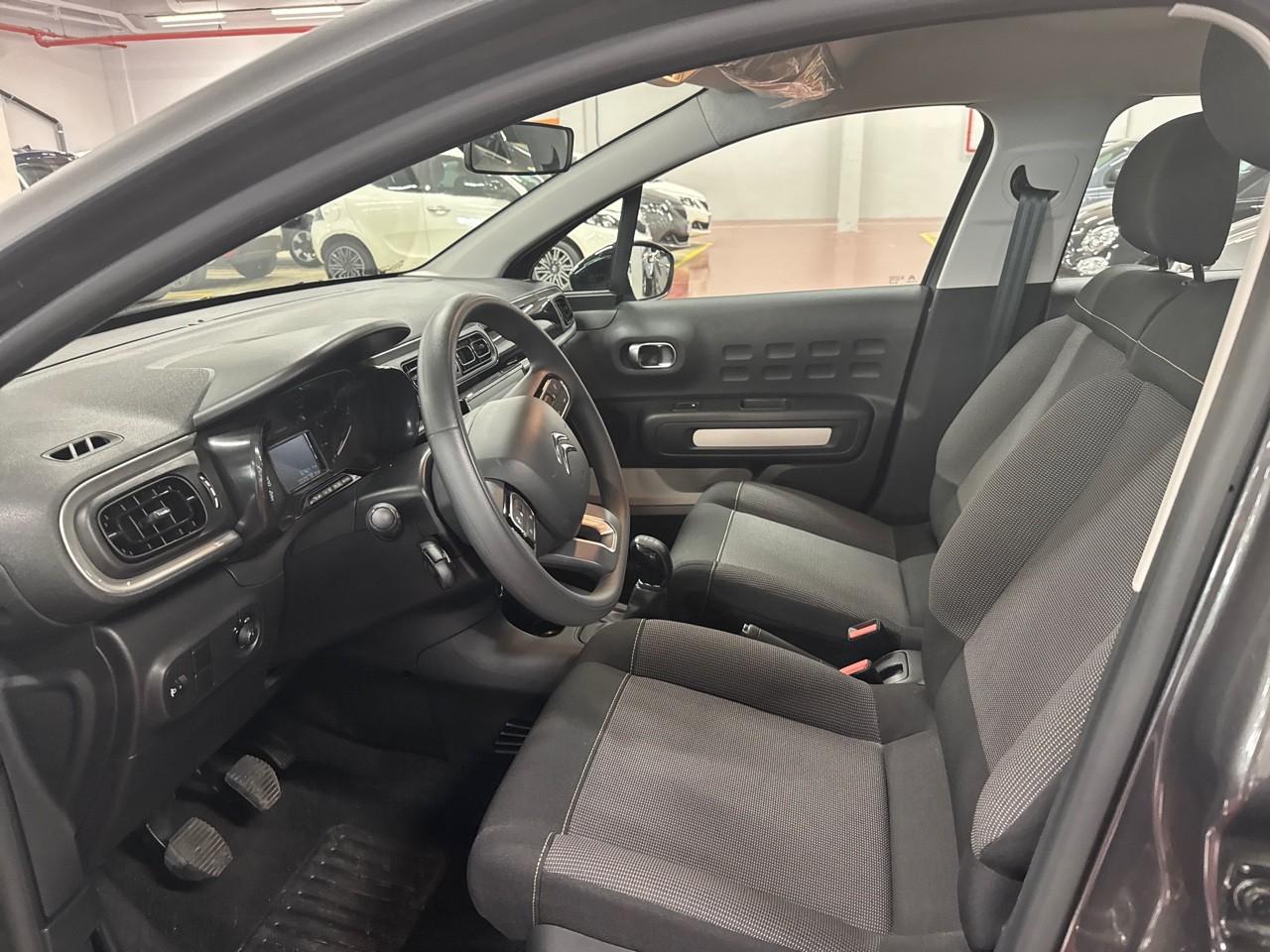 Citroën Citroën C3 usata, con Conness.dispositivi est.intrattenimento include porta USB anteriore, 1, 0 e 0