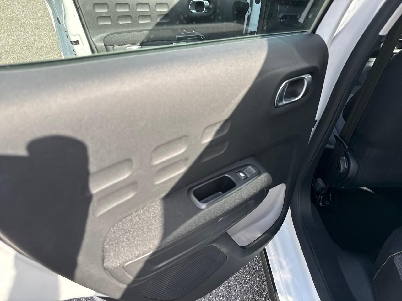 Citroën Citroën C3 usata, con airbags 6
