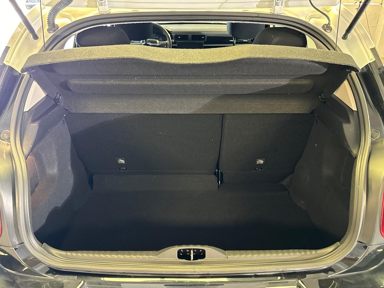 Citroën Citroën C3 usata, con comandi audio al volante