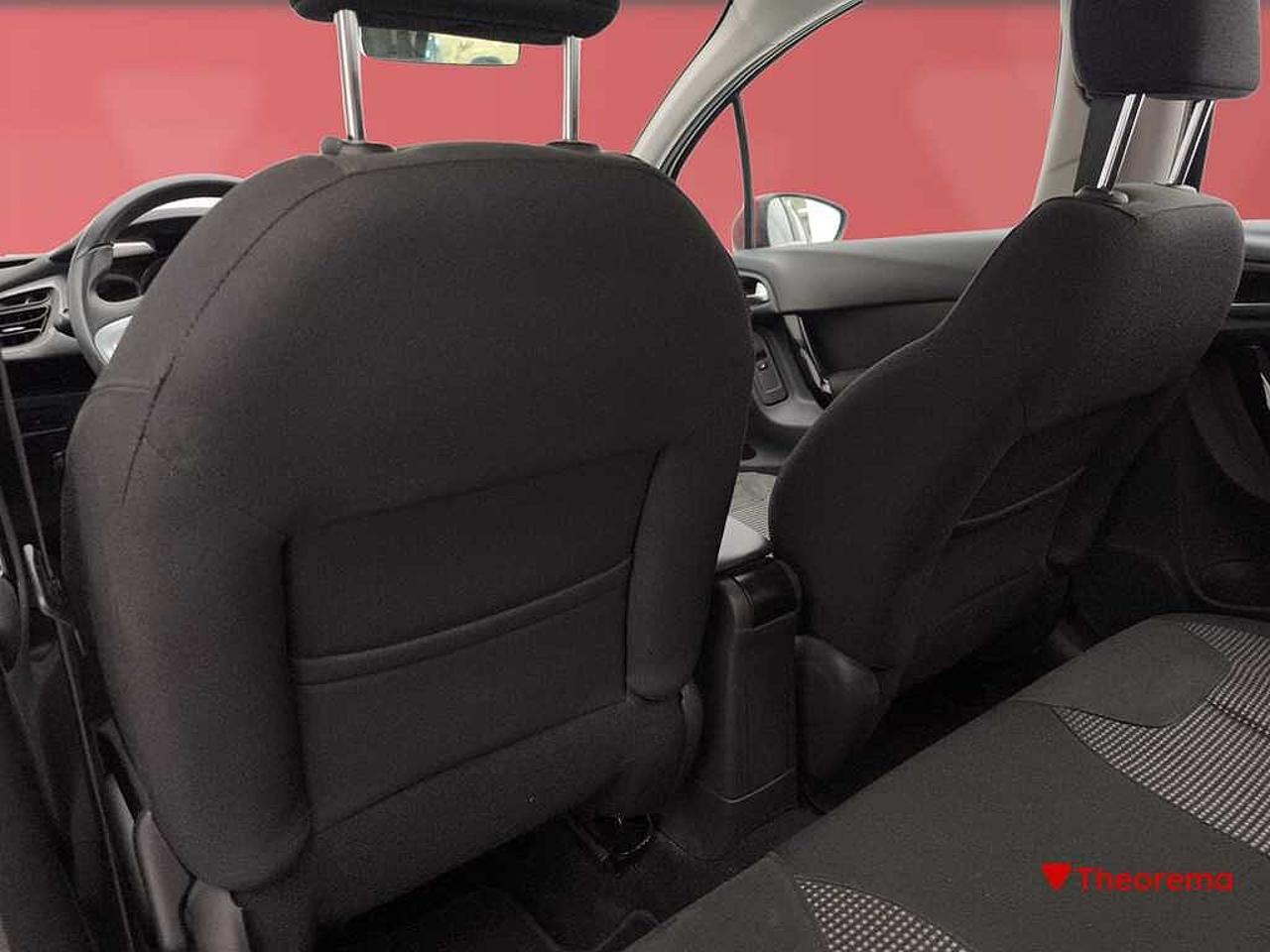 Citroën Citroën C3 usata, con bracciolo porta oggetti