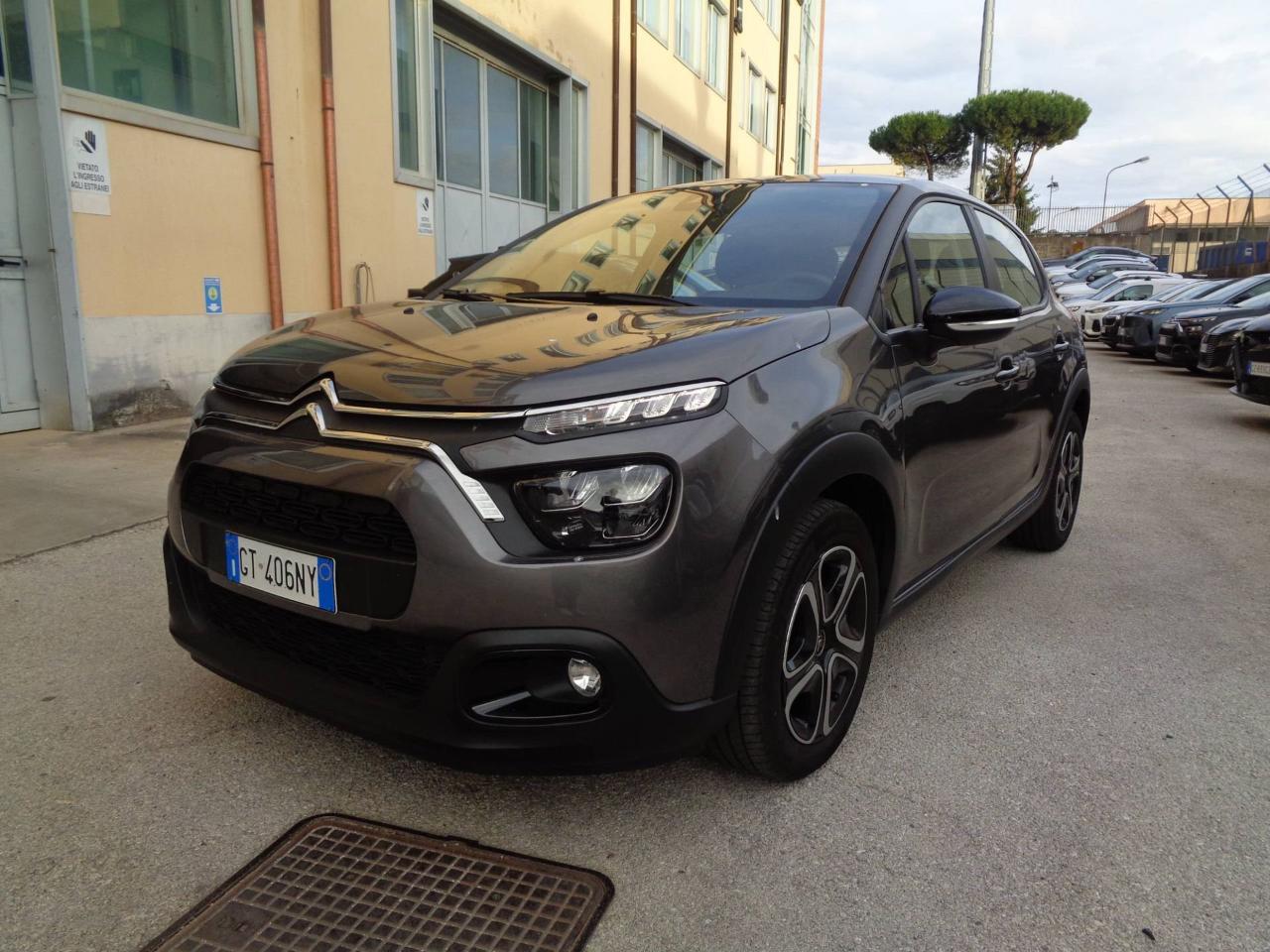 Citroën Citroën C3 C3 1.2 puretech plus s and amp,s 83cv