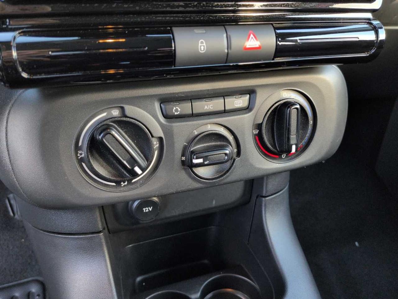 Citroën Citroën C3 usata, con conchiglie dei retrovisori onyx black