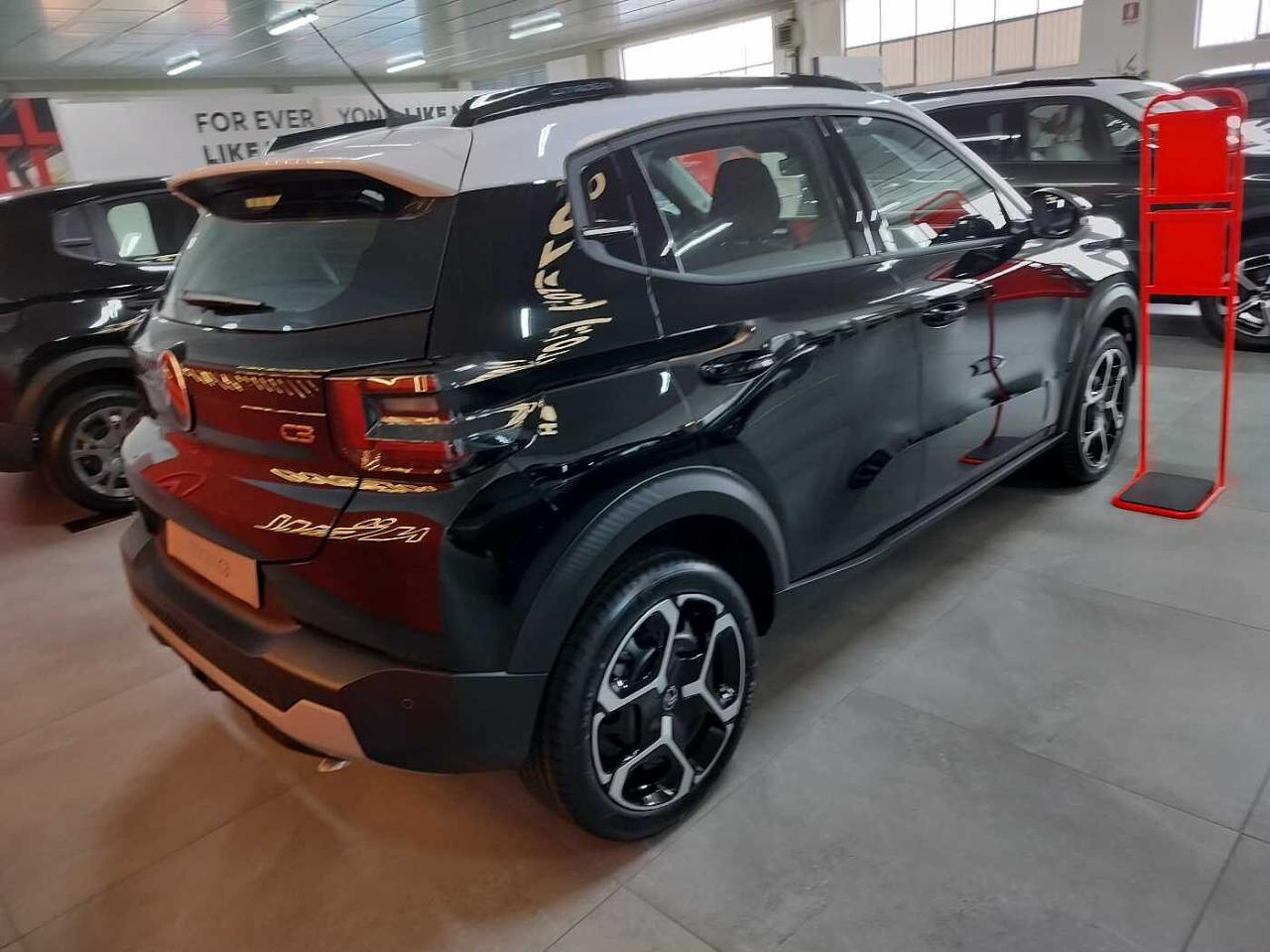 Citroën Citroën C3 usata, con Barre al tetto in colore nero lucido