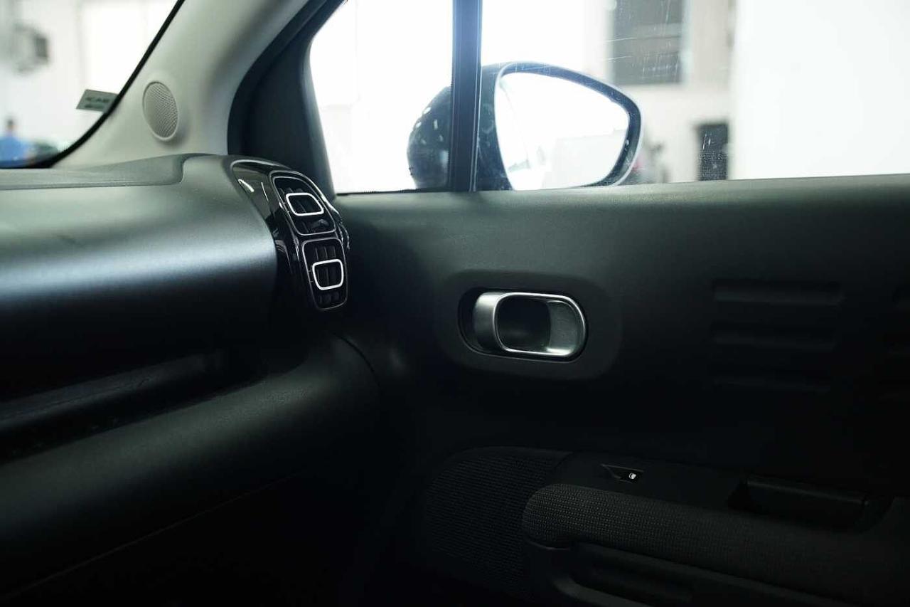 Citroën Citroën C3 Aircross usata, con barre al tetto black