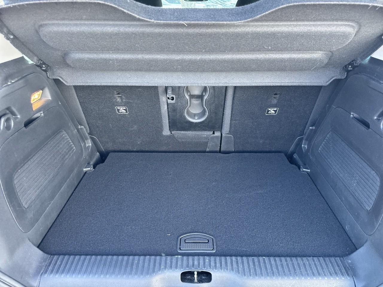 Citroën Citroën C3 Aircross usata, con cinture sicurezza post. conducente, cinture sicurezza post. passeggero, cinture sicurezza post. centrale a 3 punti