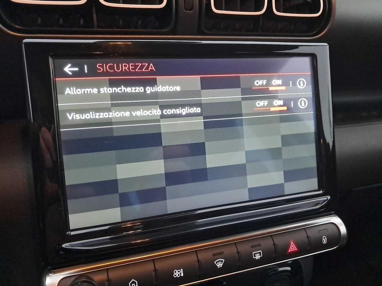 Citroën Citroën C3 Aircross usata, con airbag frontali, laterali e a tendina