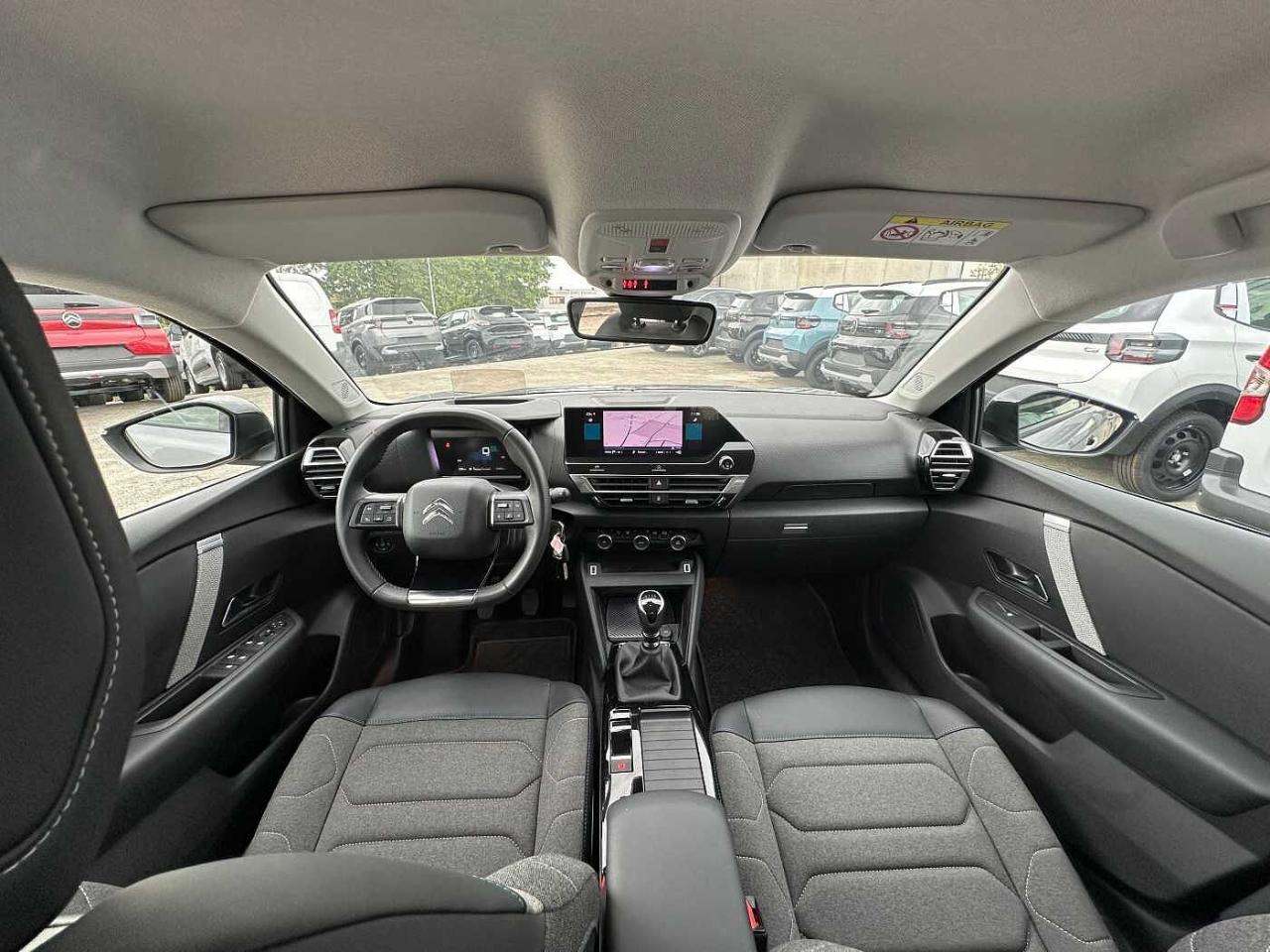Citroën Citroën C4 usata, con alette parasole interne con luci a led