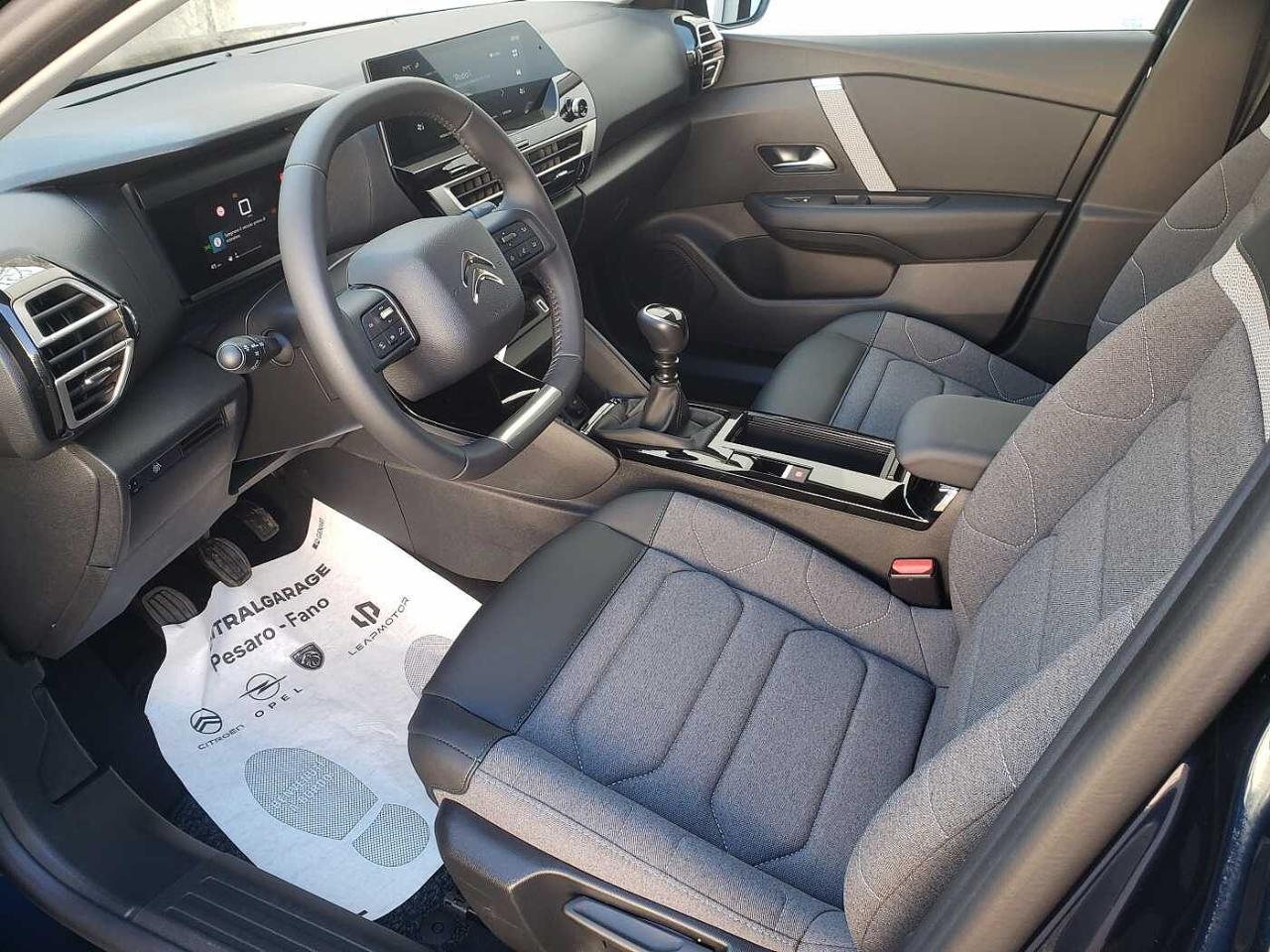 Citroën Citroën C4 usata, con botola centrale seconda fila per passaggio sci