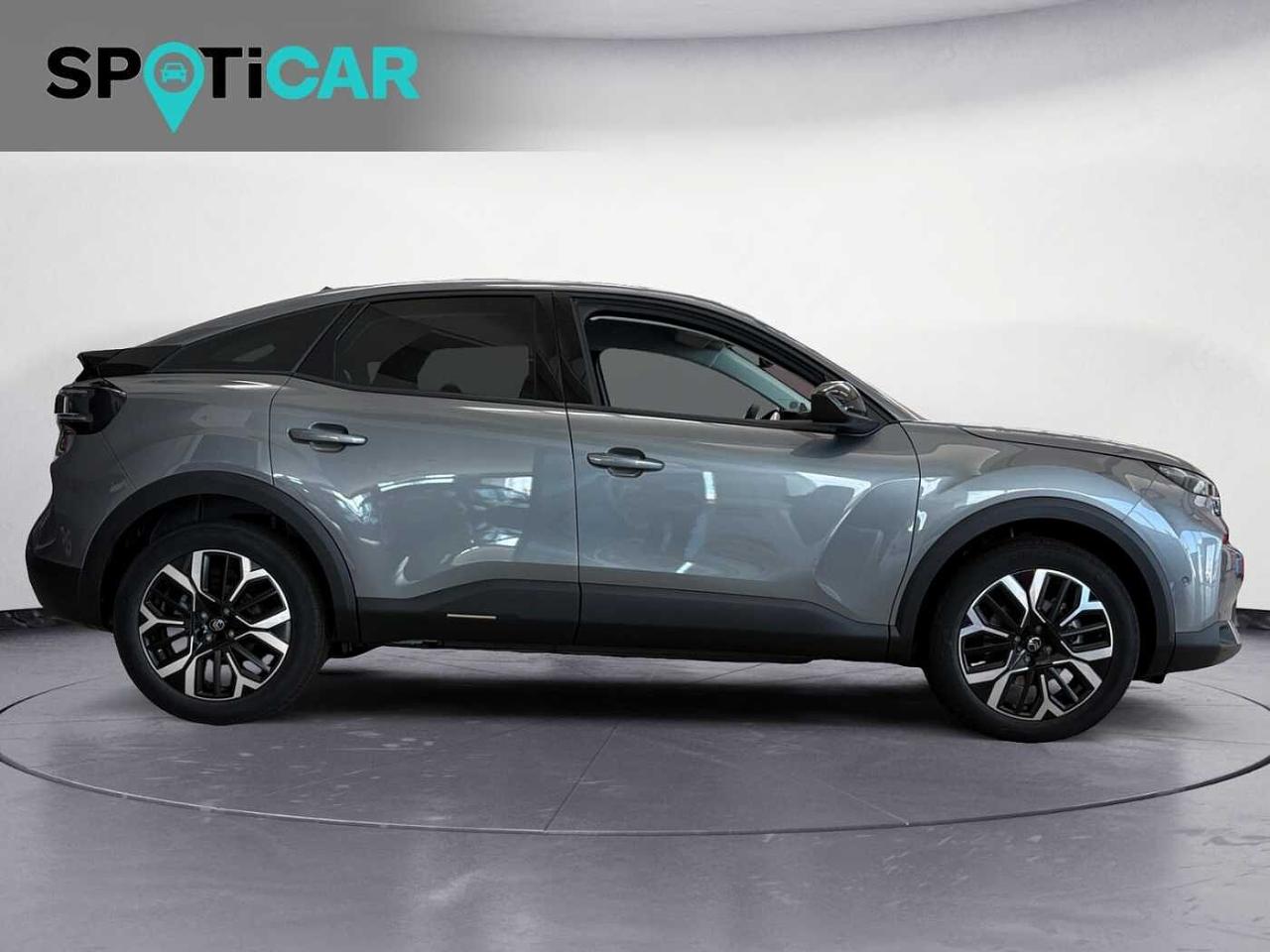 Citroën Citroën C4 usata, con Botola centrale seconda fila per passaggio sci e porta bicchieri
