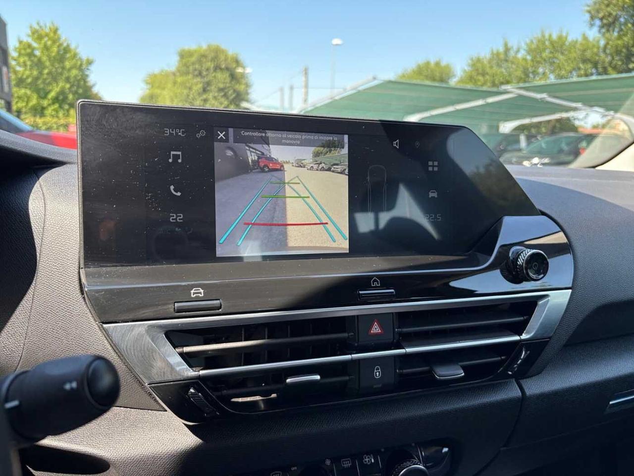 Citroën Citroën C4 usata, con alette parasole interne con luci a led