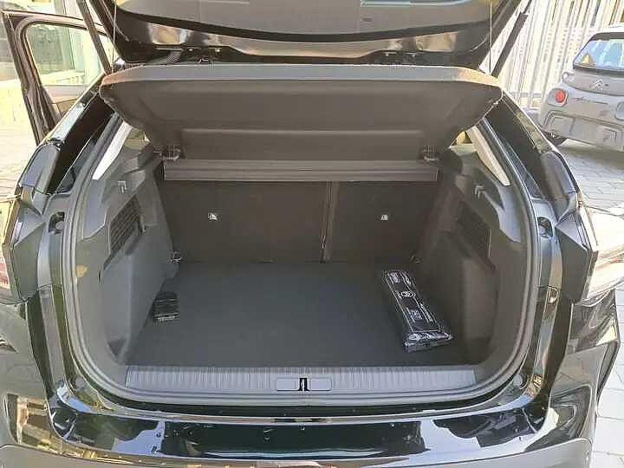 Citroën Citroën C4 usata, con allestimento interno: stoffa