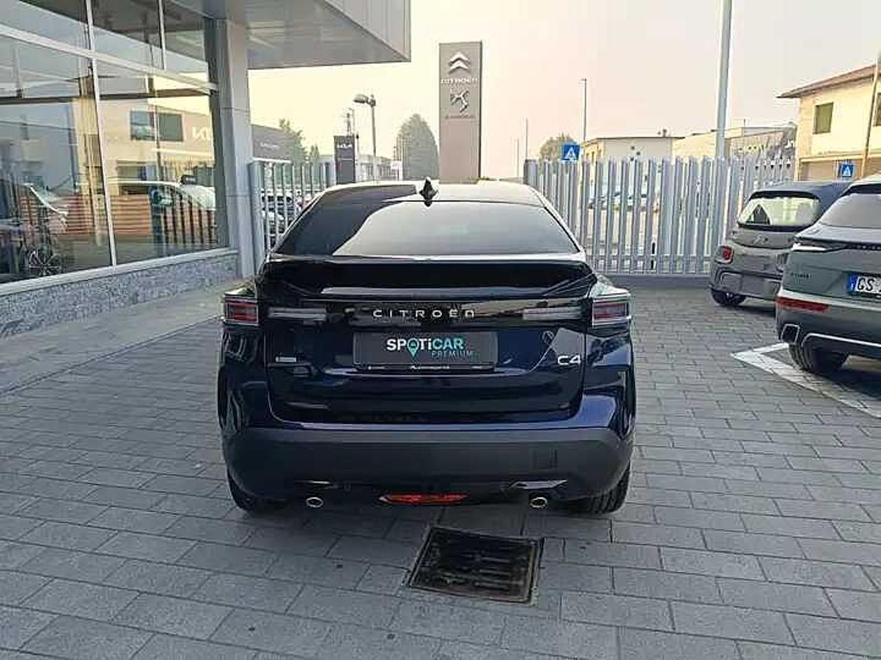 Citroën Citroën C4 usata, con Calotte retrovisori esterni in Nero Lucido