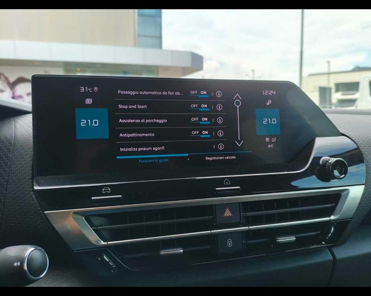 Citroën Citroën C4 usata, con bracciolo porta oggetti