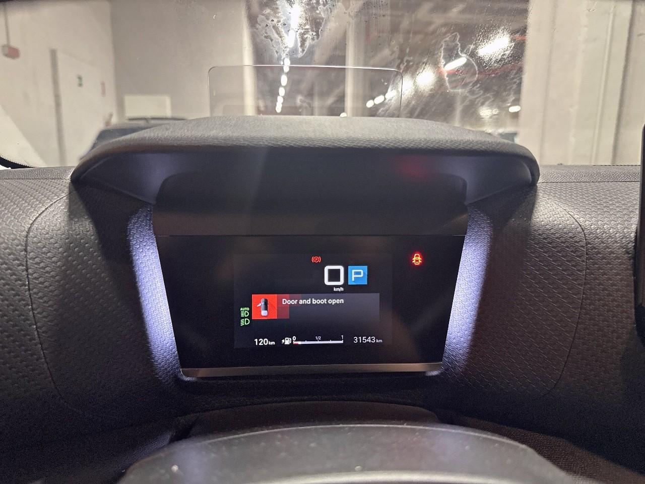 Citroën Citroën C4 usata, con 6 altoparlanti