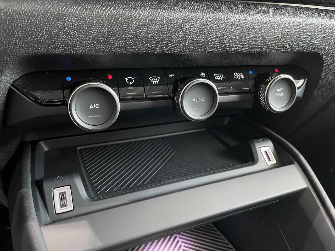 Citroën Citroën C4 usata, con Caricabatterie di bordo da 22 kW