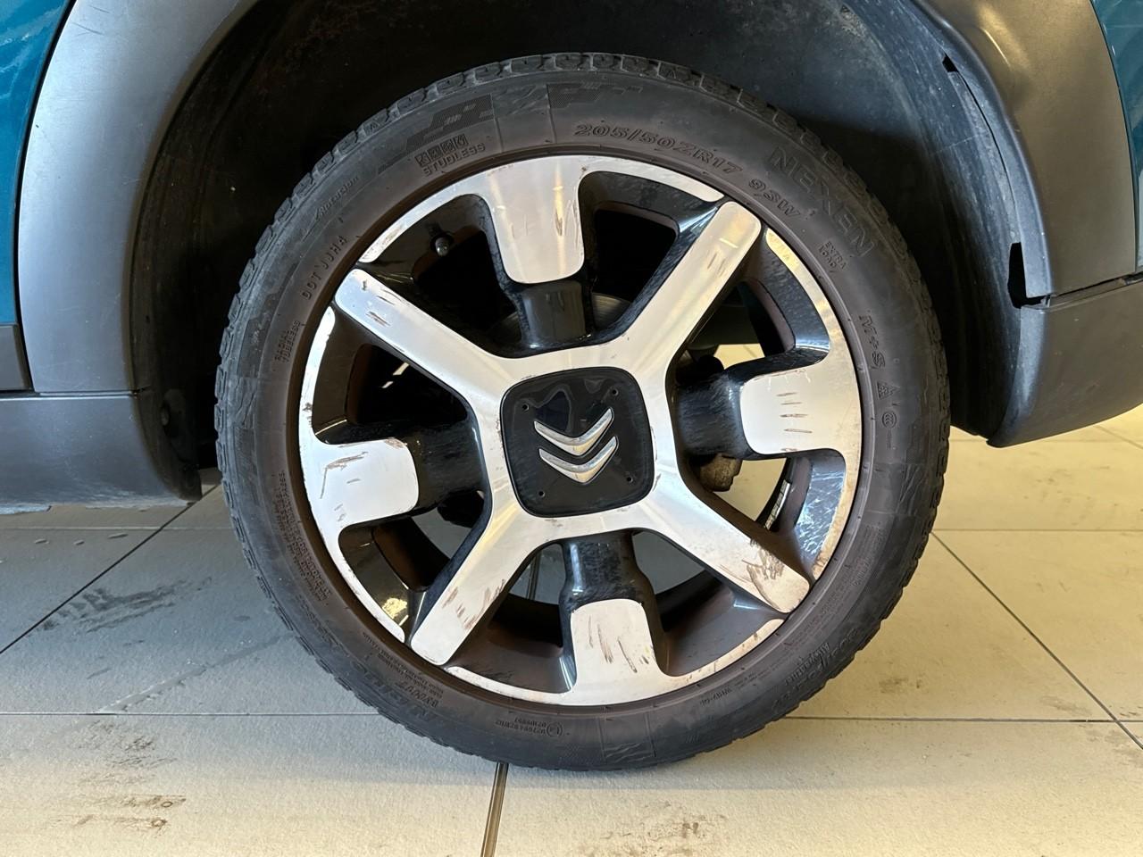 Citroën Citroën C4 Cactus usata, con 6 altoparlanti