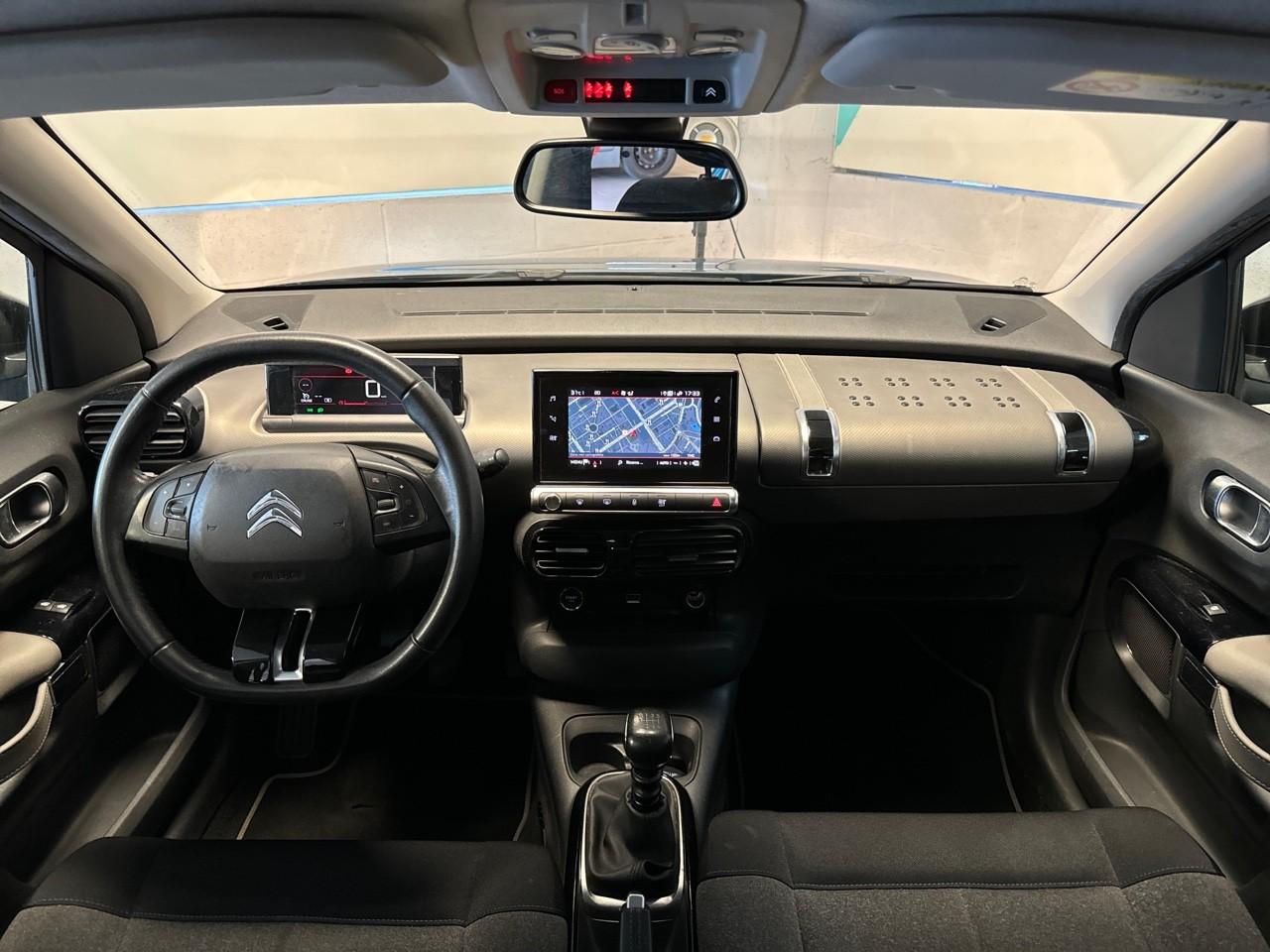 Citroën Citroën C4 Cactus usata, con comandi audio al volante