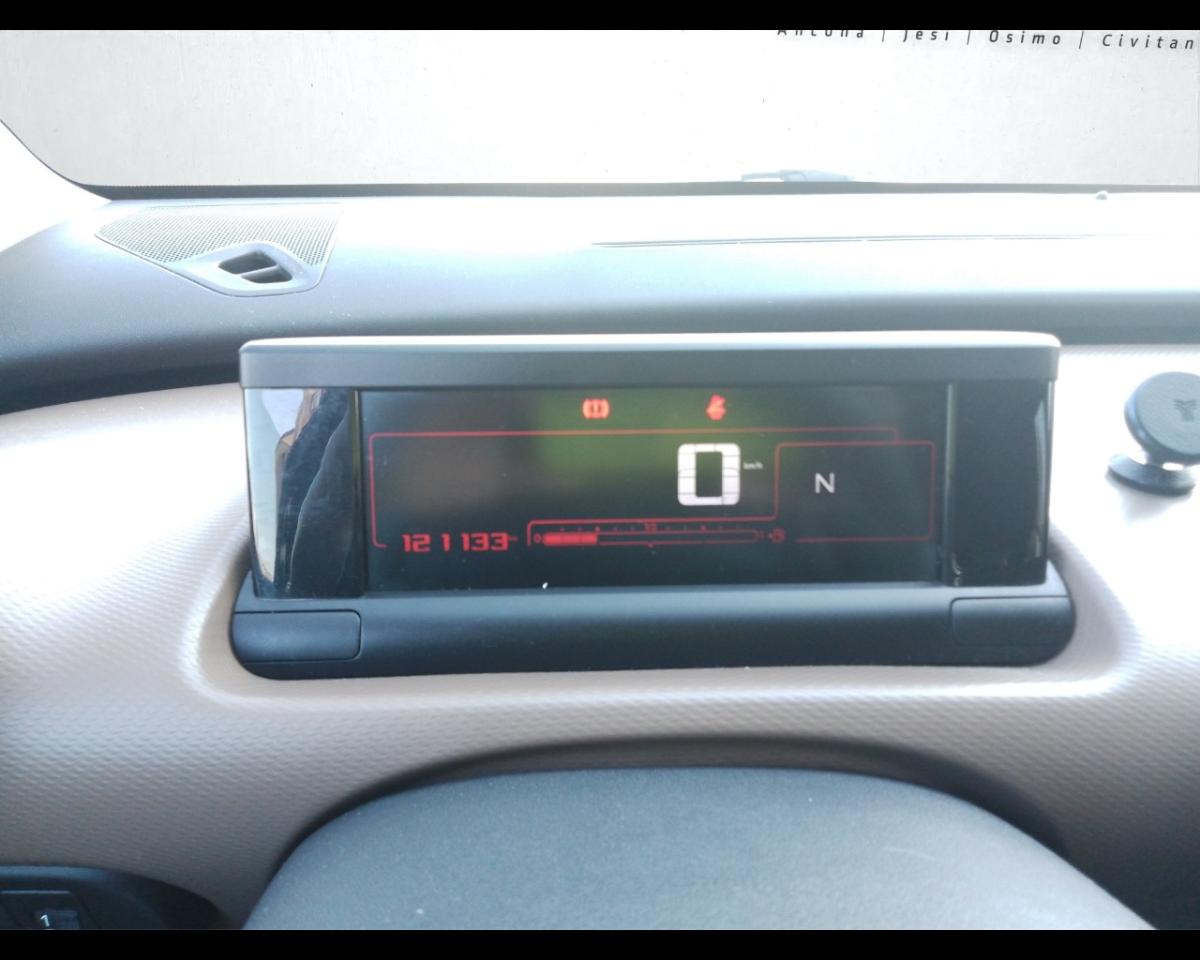 Citroën Citroën C4 Cactus usata 17