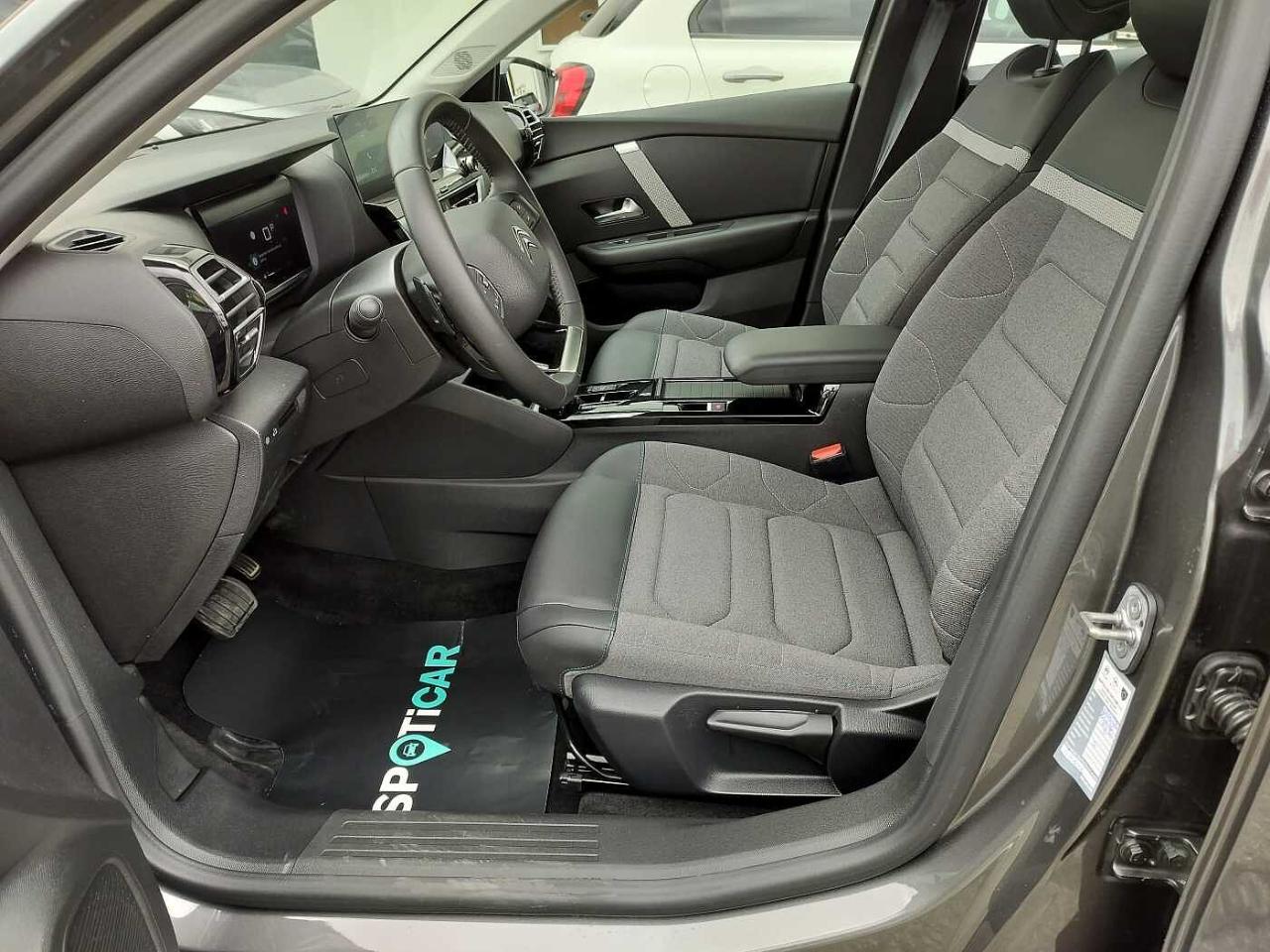 Citroën Citroën C4 usata, con cerchi in lega leggera