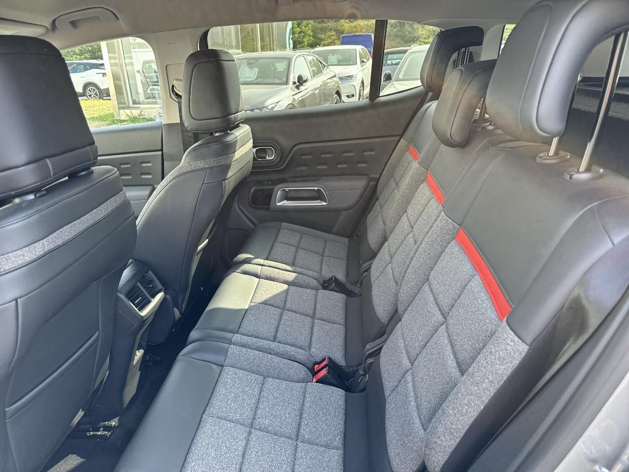 Citroën Citroën C5 Aircross usata, con 2 poggiatesta sedili ant. , con reg. in altezza, 3 poggiatesta sedili post. , con reg. in altezza