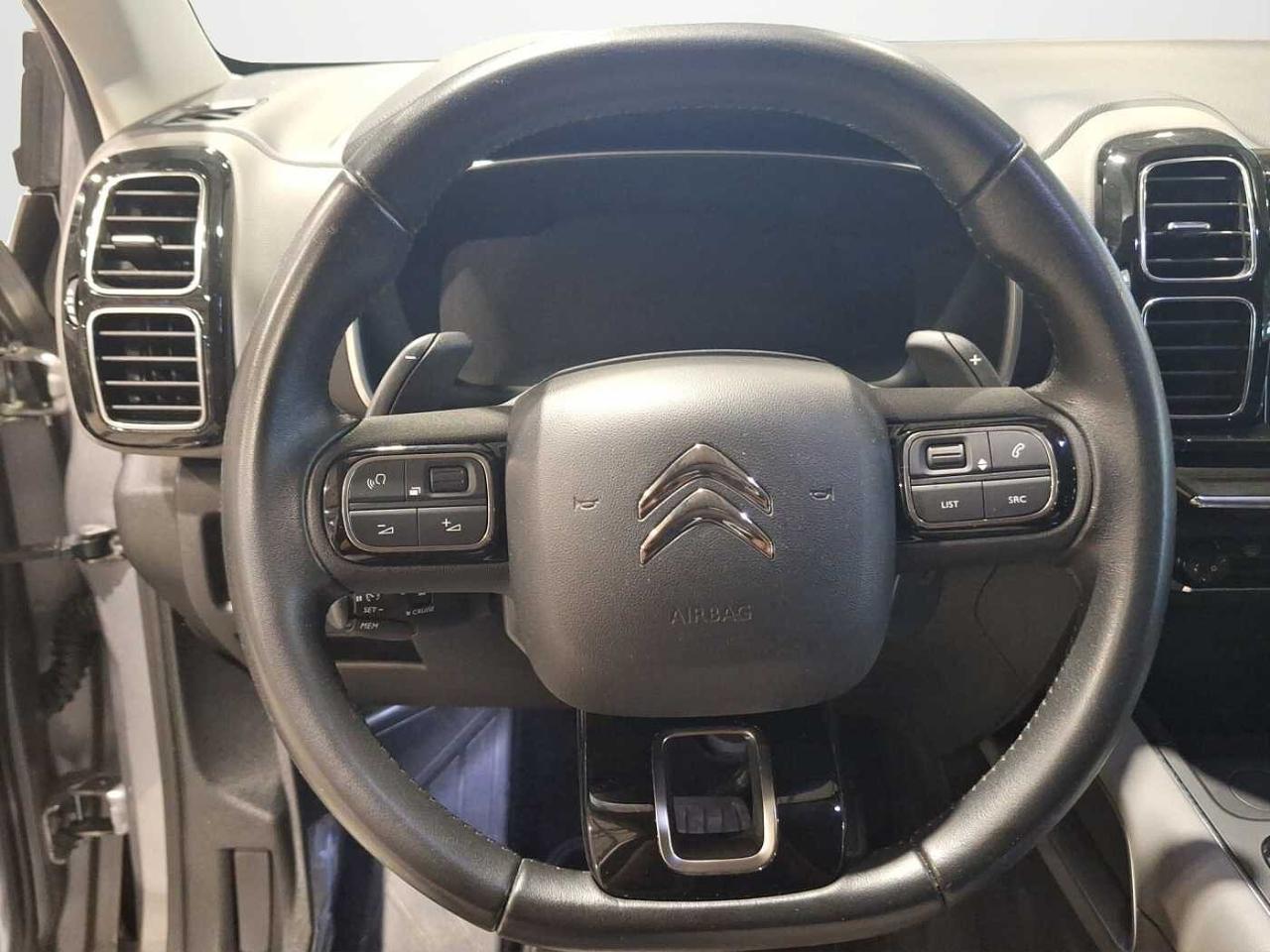 Citroën Citroën C5 Aircross usata, con firma laterale cromata a forma di "c"